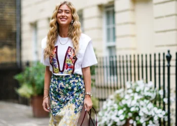 How to mix and match prints like a Pro without looking chaotic