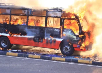 Mob torches Super Metro matatu following deadly crash along Thika Road