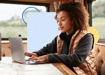 Beyond the office: Embracing the work-from-anywhere lifestyle