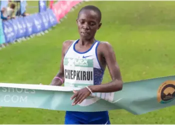 Kenyan stars Mathew Kipsang, Cynthia Chepkirui dominate Cardiff Cross Challenge with double victory